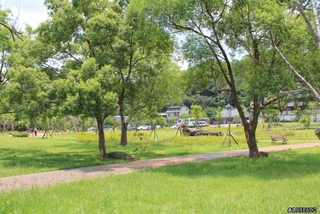 小狼遊石門(照片分享)