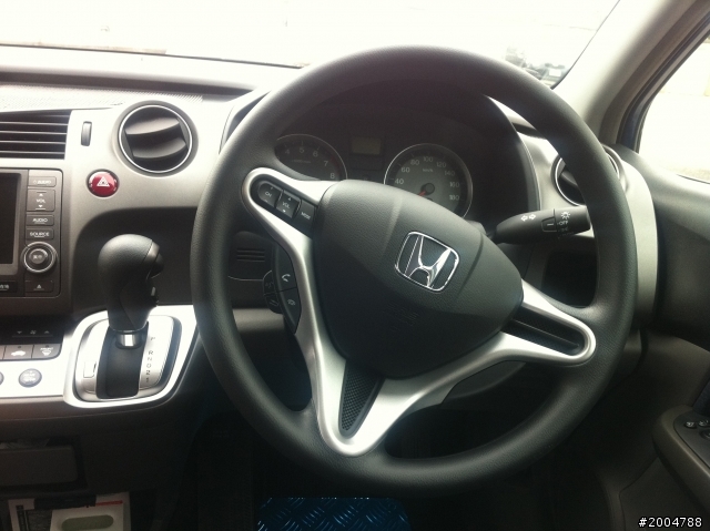 Honda  STREAM開箱文~~~~遲來的@@