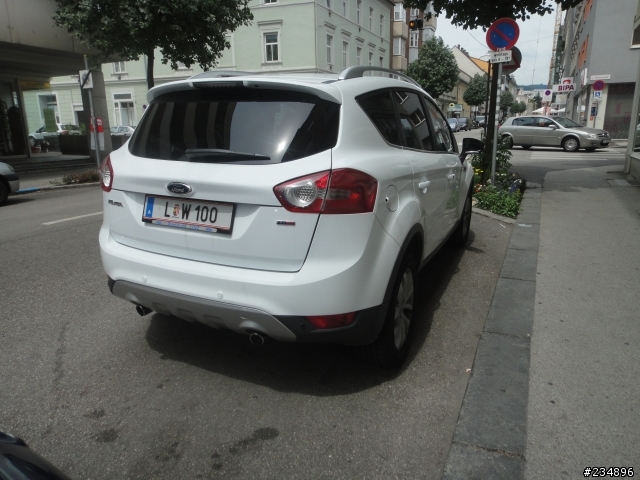 分享幾張在奧地利拍到的福特車