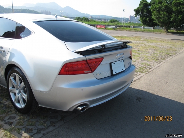 從娜娜(TEANA)換成迪迪(AUDI  A7)~