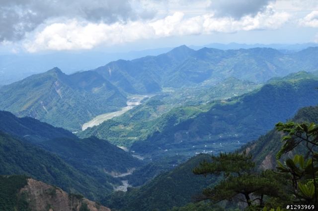 久違的鳶嘴山