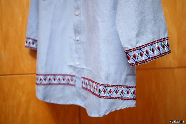 【西西分享】"遠住閩"穿搭---民俗風刺繡圖騰單品