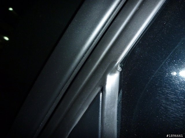 關於車窗的膠條