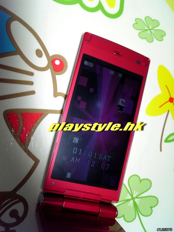 最新軟解扭脖子日機(docomo SH-10C) 裸眼3D+1610萬CCD+機面邊框來電閃燈=亮麗登場