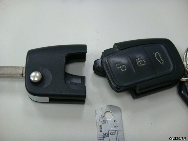 2009 MONDEO TDCi 豪華型遙控鑰匙電池更換紀錄