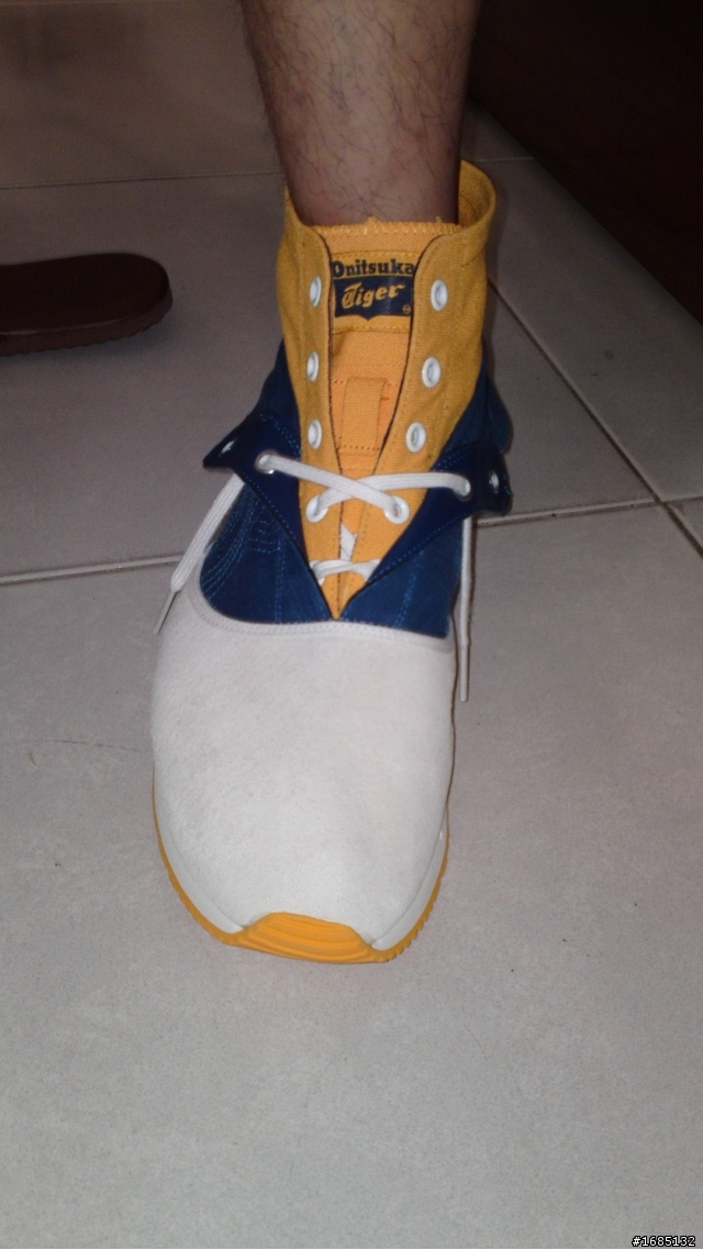 我的新鞋~Onitsuka Tiger~高筒多穿款~終於上手囉