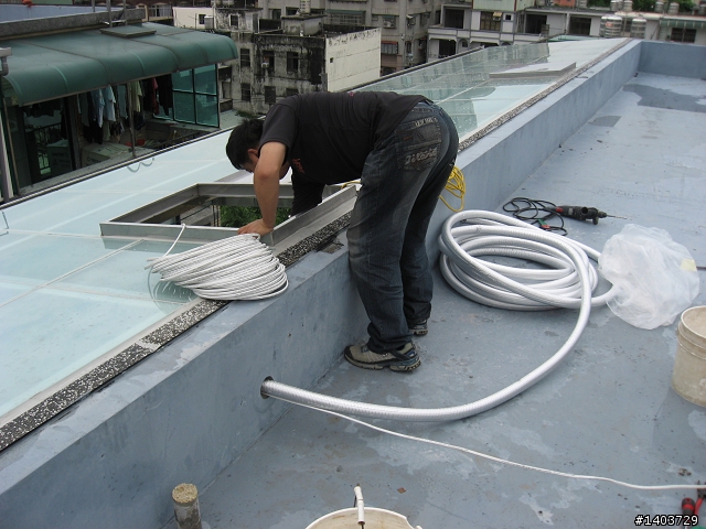 『新家開箱』耗電量低的上群熱泵熱水器安裝～圖多