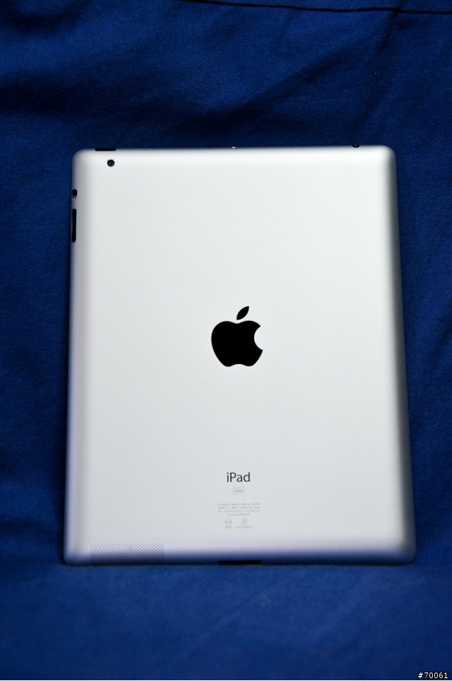 [開箱文]  iPad2 優質又大碗的筆記本保護套 -- OZAKI