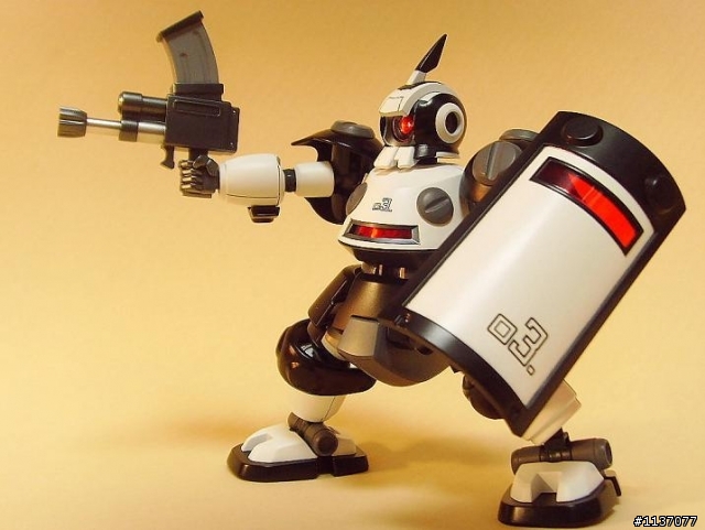 [作品分享] 紙箱戰機 LBX 002 迪庫