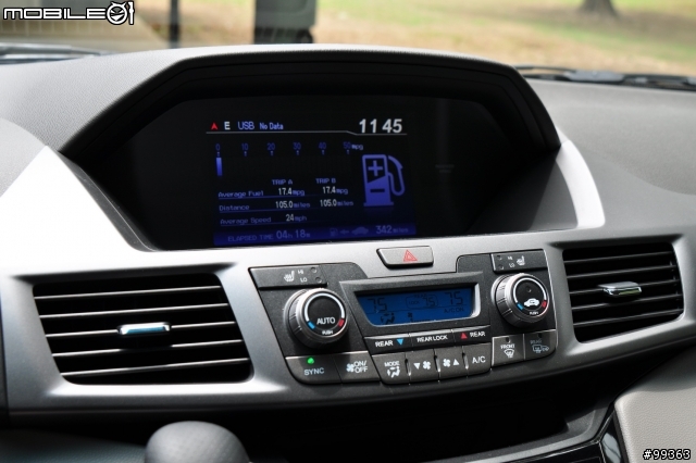[不專業開箱] 2011全新改款Honda Odyssey EX-L