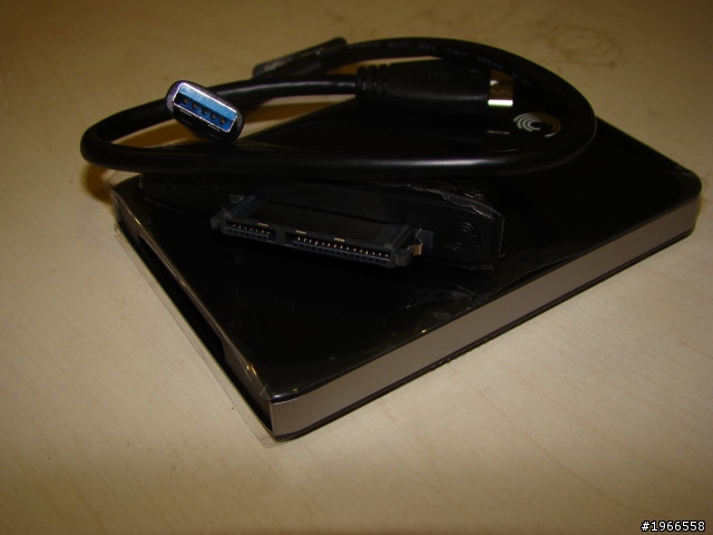 [開箱] Seagate GoFlex Pro 750G
