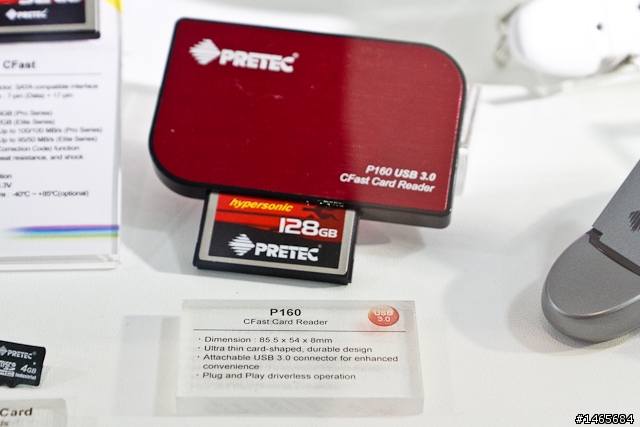 【Computex 2011】CFast 高速記憶卡 & USB 3.0 讀卡機‧打造新世代傳輸速度