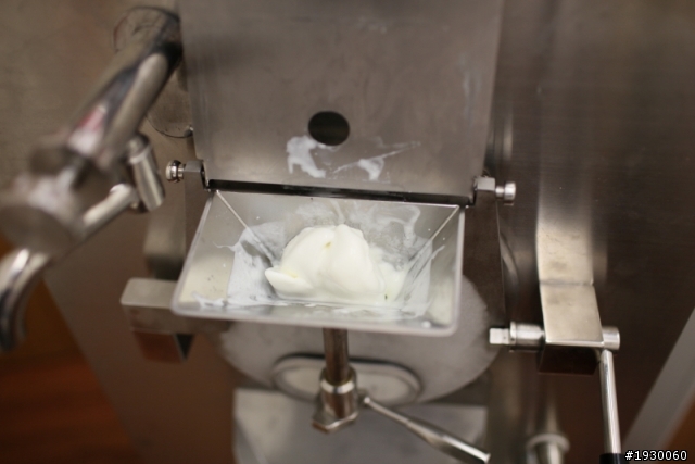 『開箱文NO.2 – 冰淇淋機器操作介紹』-- ANGELO GIOIA(安傑洛.喬)－義式冰淇淋機器(Gelato Machine)