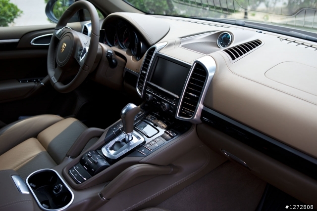 2011 Porsche cayenne 3.0T (大陸版)