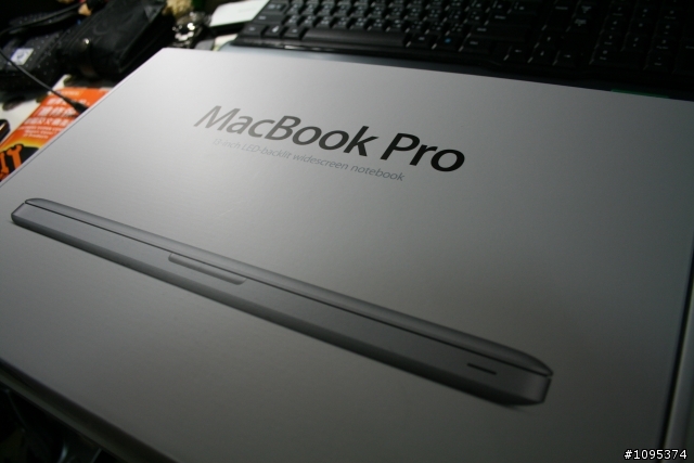 [開箱]還是選擇咬了一口蘋果 2011 Apple Macebook Pro 13"