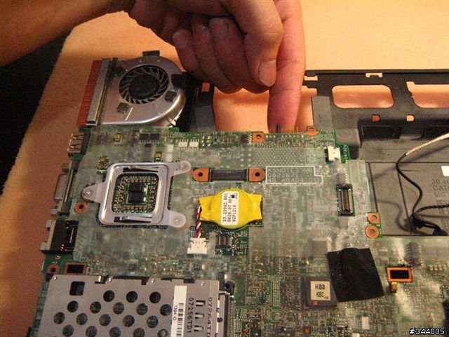 [分享]Lenovo X61s 教你省錢的拆機紀錄～想省錢的請進！(圖多慢速勿入)