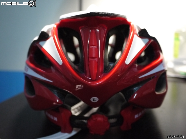 [開箱]  Kask Vertigo安全帽(紅白)