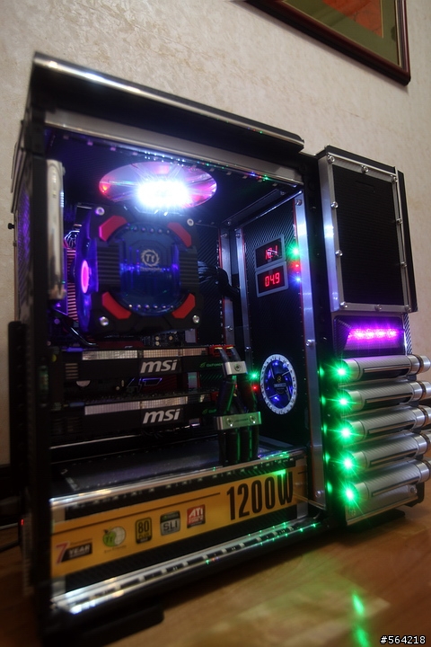 Thermaltake LeveL 10GT 炫光改裝 (圖多)