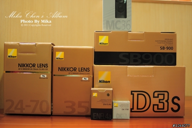 我的第二件紅內褲 Nikon D3s