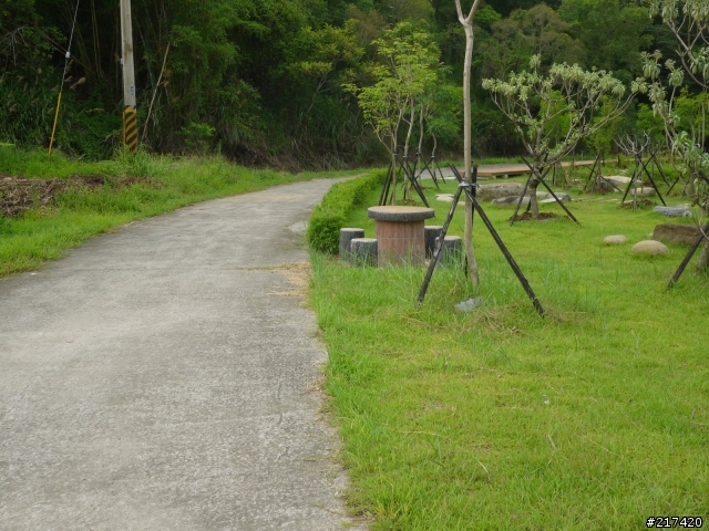 鹿廚坑步道上的輕嘆