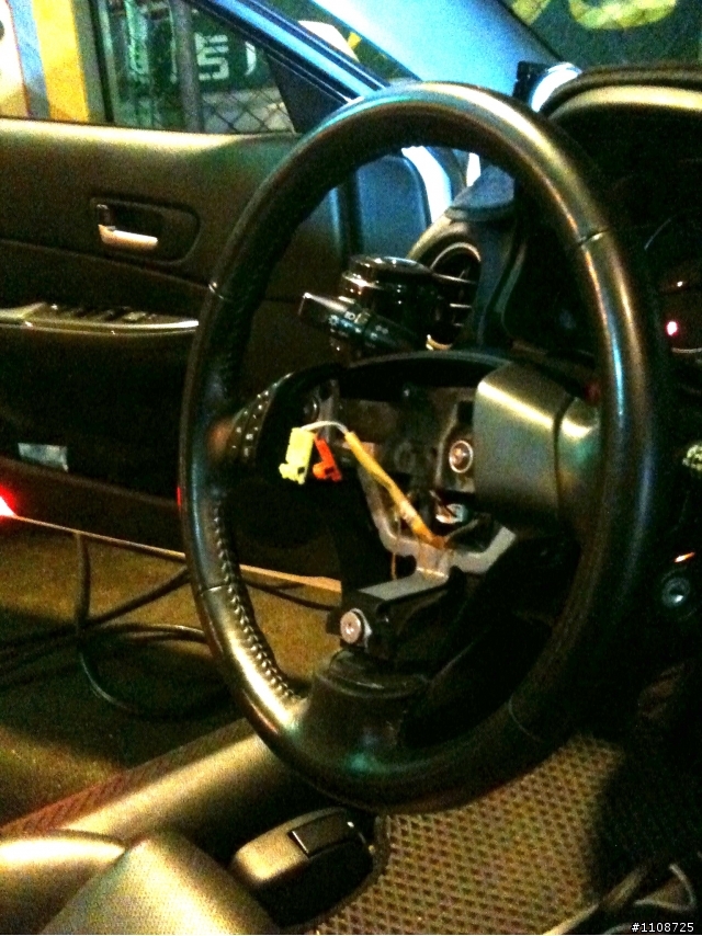 （假開箱）2006 MAZDA6 2.3S 方向盤大改造