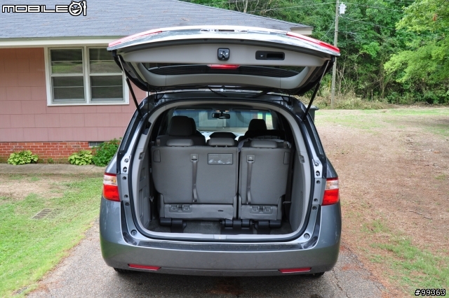 [不專業開箱] 2011全新改款Honda Odyssey EX-L