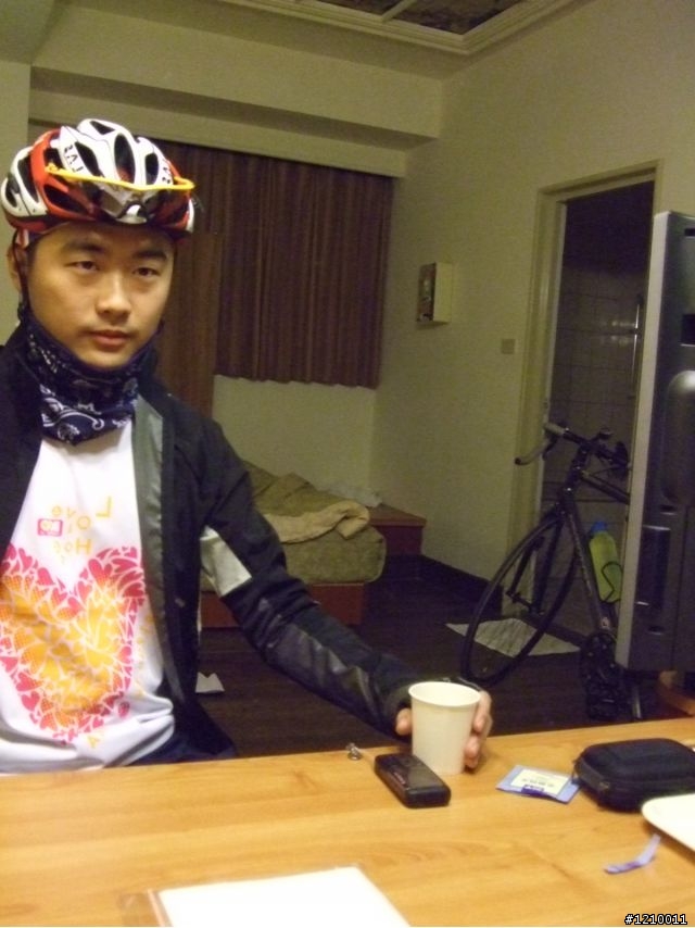 2011Road Bikes Around Taiwan 我的第一篇文章獻給單車版囉~