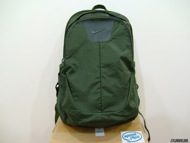[分享]：NIKE 軍事風 墨綠色後背包