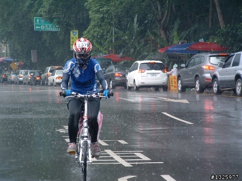 2011  0611 滿天星羅馬公路挑戰隨手拍請自行取用！