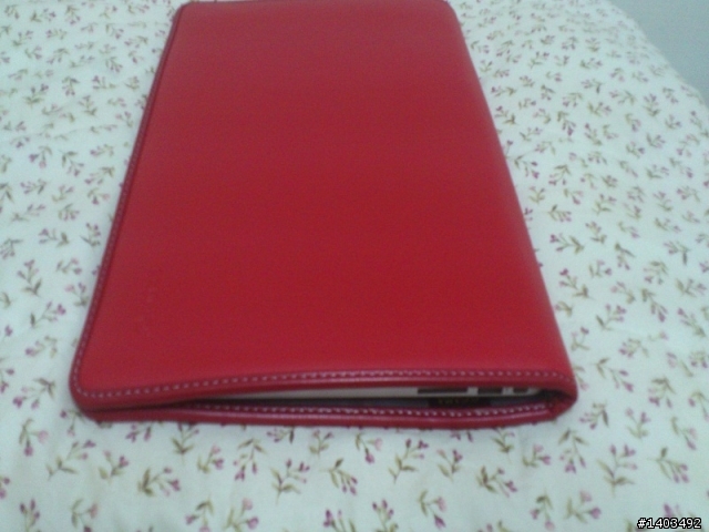 [分享]macbook air 13與GGMM保護套