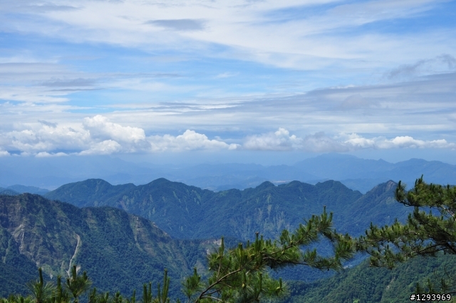 久違的鳶嘴山