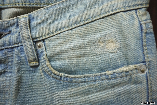 [分享] Hysteric Glamour HG NOBU SP Remake Denim (Light Indigo) W30