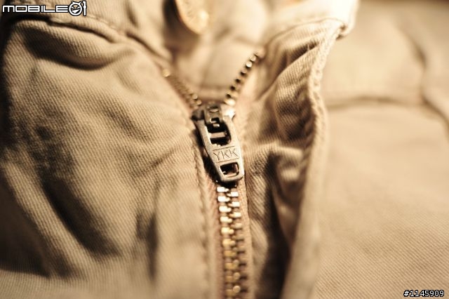 [今年最後一條]Nudie 2011 AW Khaki Slim Sanded