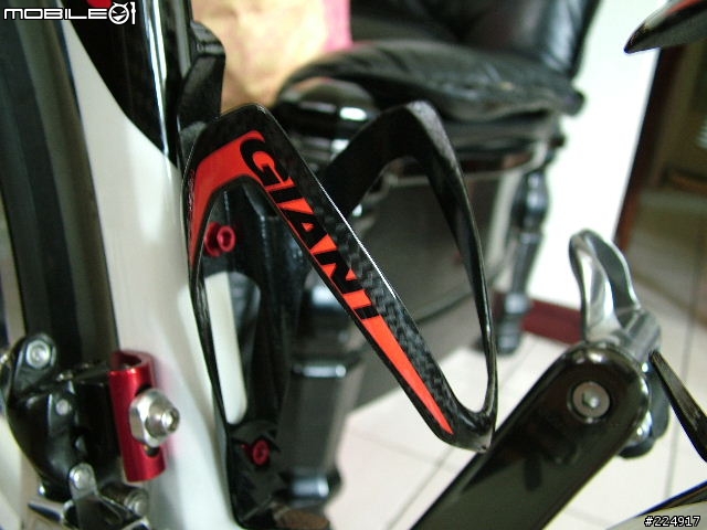 [分享]2010年GIANT DEFY Advanced 2 入手細部照片