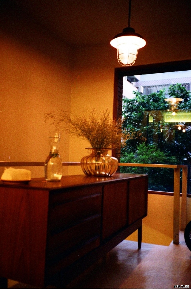 【咖啡店】Landscape 1893  經典椅滿座
