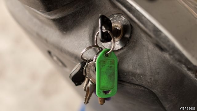 頭殼壞掉.我買了Voigtlander25mm"全手動鏡"內附GF4流出照