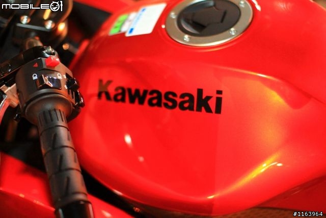 Kawasaki ER6F 2011 夢想實現 開箱文