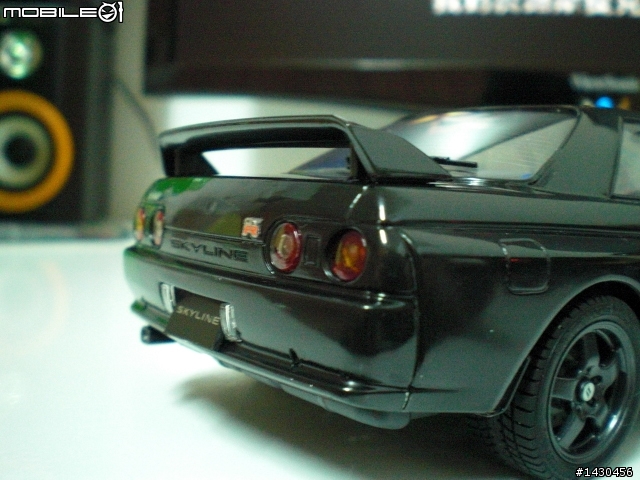 TAMIYA 1/24 GTR R32
