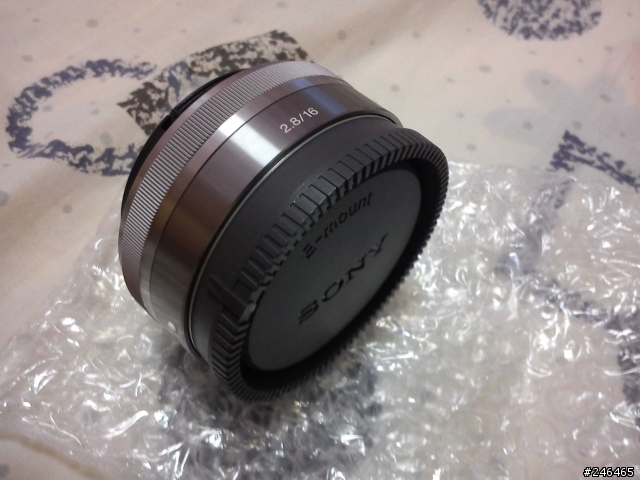 在Y購買的NEX-5D金色版
