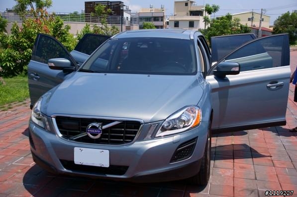 [開箱]XC60-T5旗艦版