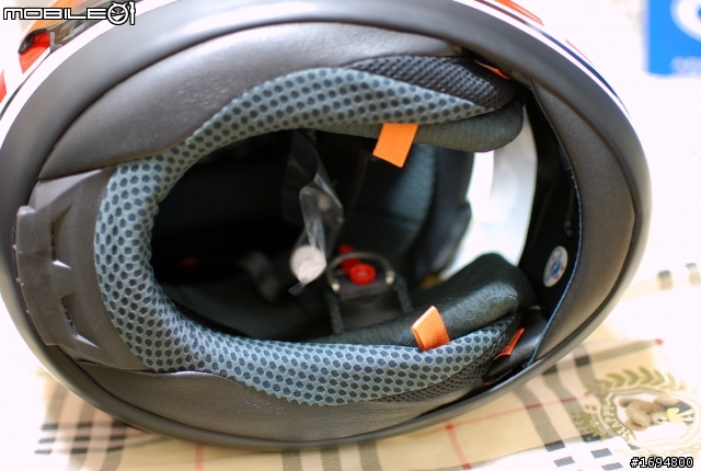 【開箱】YAMAHA 50th  In  Arai  Astro IQ
