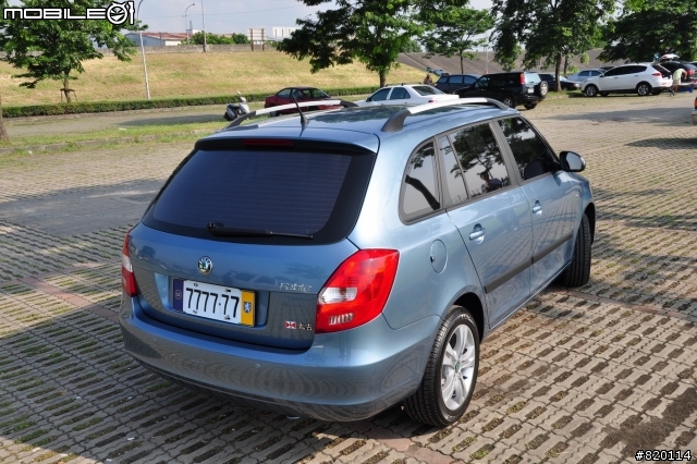 Skoda Fabia Combi 1.2 TSI 點點灰 開箱