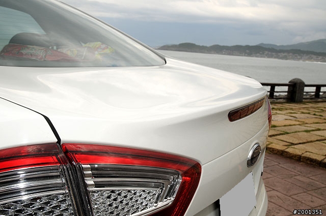 mondeo ecoboost之碧海藍天香車美人開箱!!!