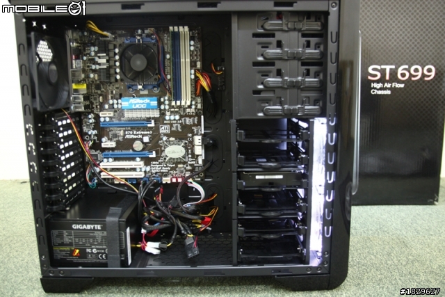 [平民開箱] USB3.0 (19PIN) SuperThermo 松聖 ST-699 CASE