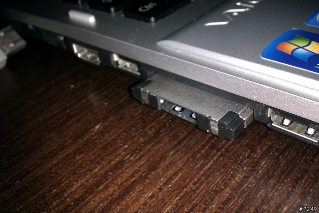 [求救] Z115插PCI express卡有干涉?