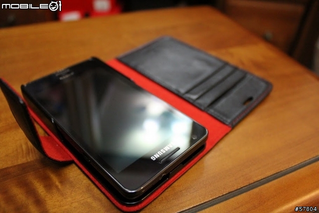 [開箱] i9100 JACKLYN韓國耐摔皮套 + SGP NEO HYBRID黑紅色軟硬殼