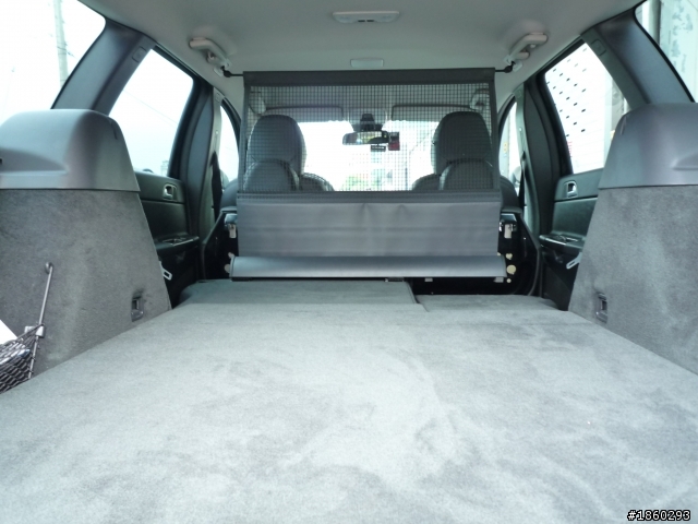 V50 D4 R  6個月滿30000km+後廂隔網開箱