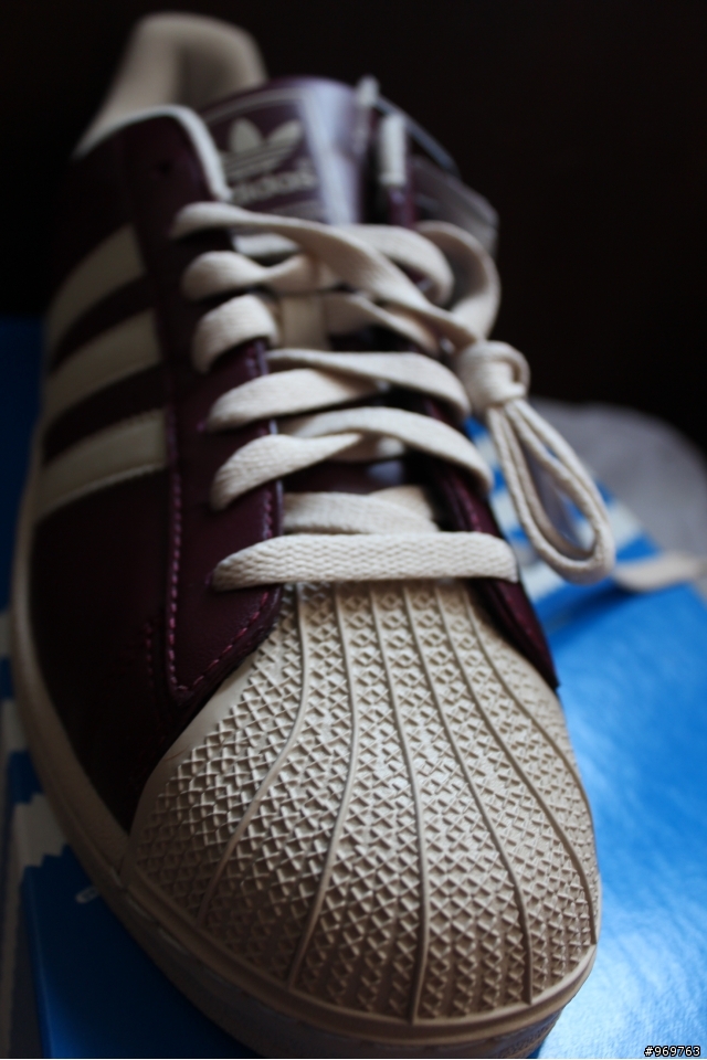 (開箱) adidas 降谷建志著用