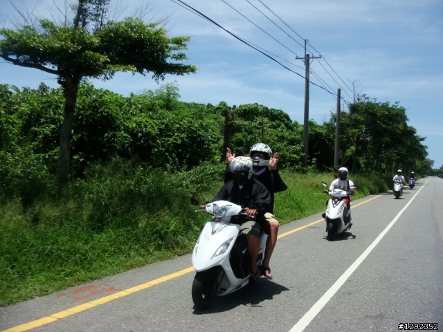 最後一年暑假那就衝吧!!環島行2011-06-28~07-08 八天七夜的旅程!!