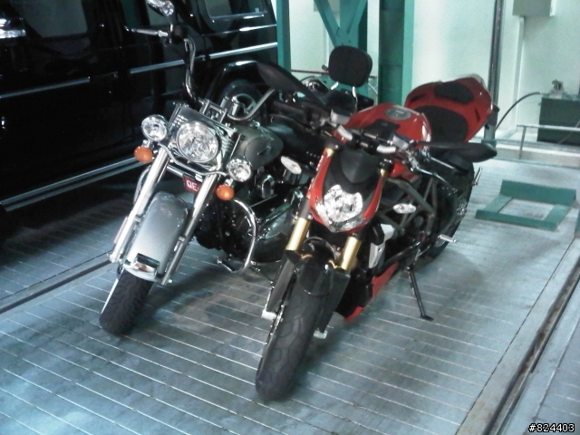 Ducati Street Fighter S簡單開箱